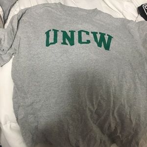 Uncw men’s T-shirt XL